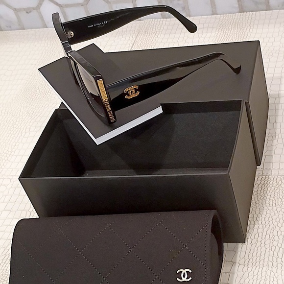 New Chanel 5435 C.501/6G Black/Gold, Grey Gradient Lens RECTANGLE SUNGLASSES . - Picture 5 of 16